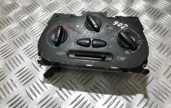Peugeot 206 Climate control unit 85858 behr85858