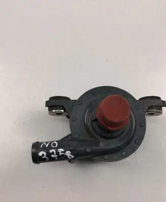 Toyota Prius (XW50) Water pump G904047040