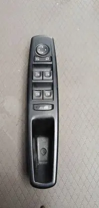 Renault Megane III Electric window control switch 809610016R 2037065