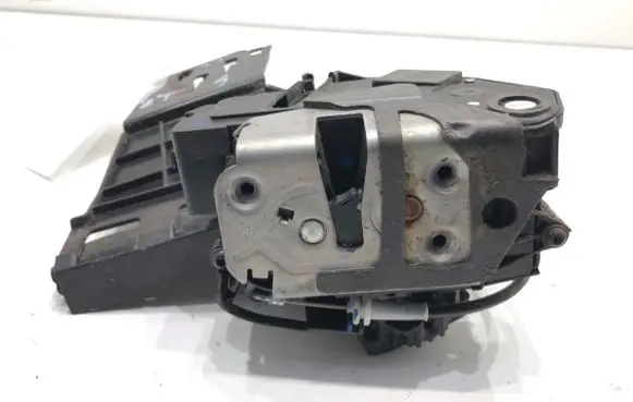 Ford Fiesta Rear door lock 8A6A-A26412-AF
