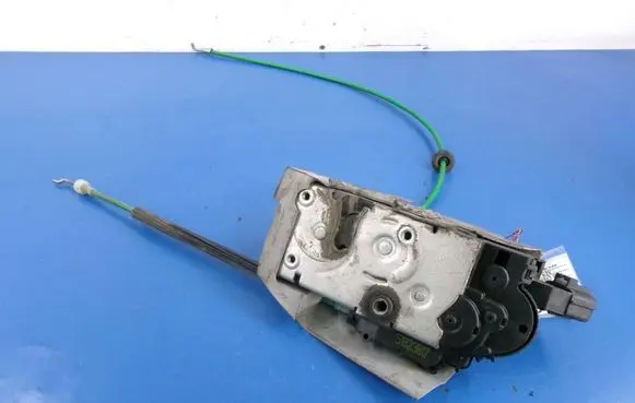 Fiat Croma Rear door lock 51823817
