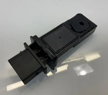Mercedes-Benz E W211 Mass air flow meter A6420940148 6420940148