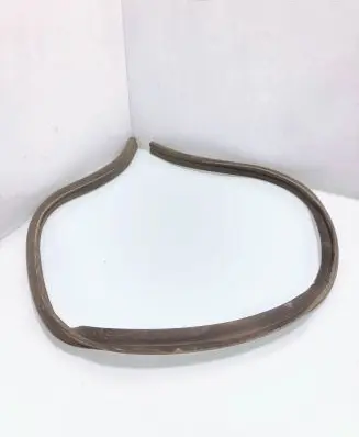 Volkswagen PASSAT B7 Engine compartment rubber 3C0823723