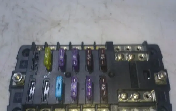 Fuse box set
