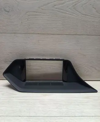 Mercedes-Benz E W212 Radio/GPS head unit trim A2126801436