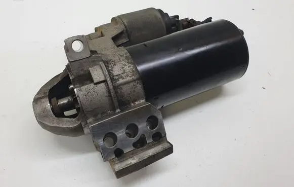 BMW 5 E60 E61 Starter motor 7801203 12417801203 0001115069