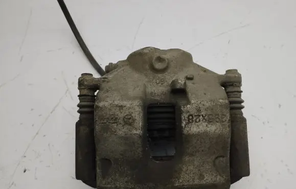 Mercedes-Benz C W204 Front brake caliper