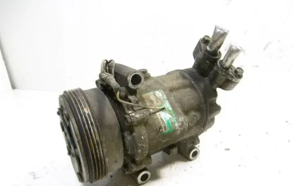 Renault Kangoo I Air conditioning (A/C) compressor (pump) 8200037058
