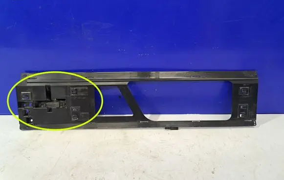 Polestar 2 Tailgate/trunk control unit/module 32137251