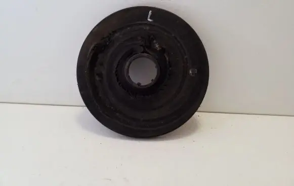 Opel Vivaro Rear coil spring rubber mount 