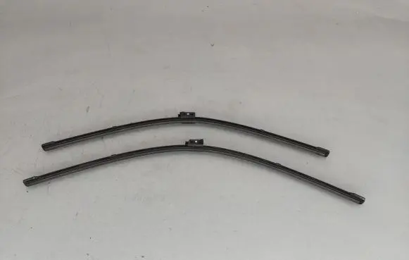 Mercedes-Benz E W213 Windshield/front glass wiper blade A2138240800 A2138240600
