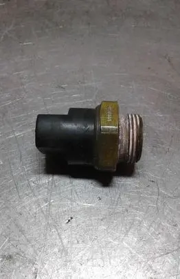 Audi A6 S6 C4 4A Coolant temperature sensor 321959481C