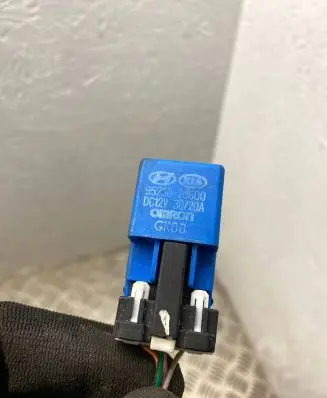 KIA Sorento Other relay 952302B600