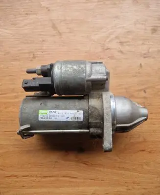 BMW 5 F10 F11 Starter motor 7616500 TS12E36 11B0660093BT