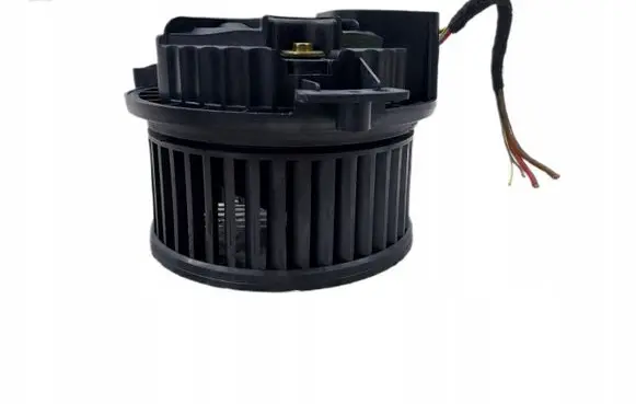 Audi A4 S4 B6 8E 8H Front door blower motor 8E2820021E
