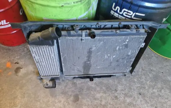 Citroen C4 Grand Picasso Radiator set 