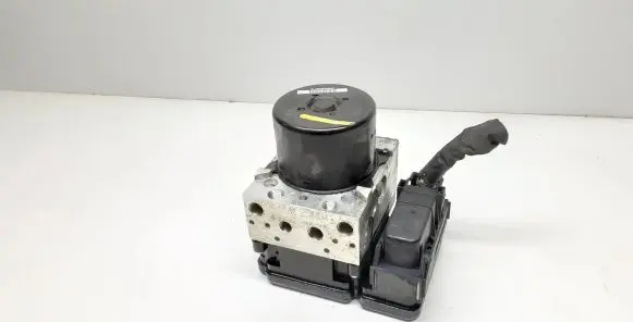 Volvo V60 ABS Pump 31329137 P31329137