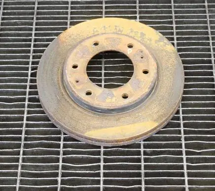 Mitsubishi L200 Front brake disc