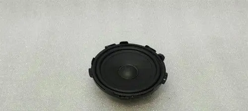 Mercedes-Benz C W205 Dash center speaker trim cover A2058201002