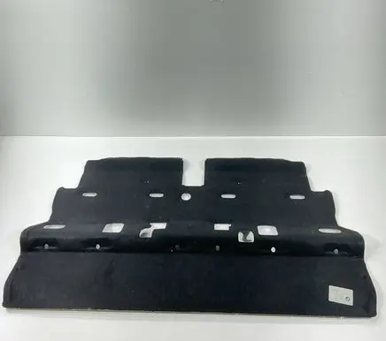 Engine bonnet/hood sound/heat insulation