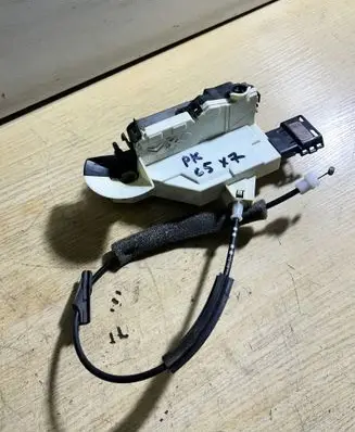 Citroen C5 Front door lock 574388 5149V1618J1