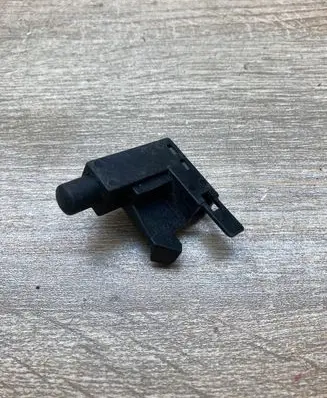 Volkswagen Touran I Hand parking brake sensor 1J0947561