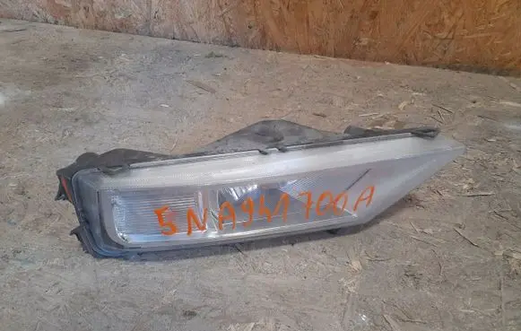 Volkswagen Tiguan Front fog light 5NA941700A