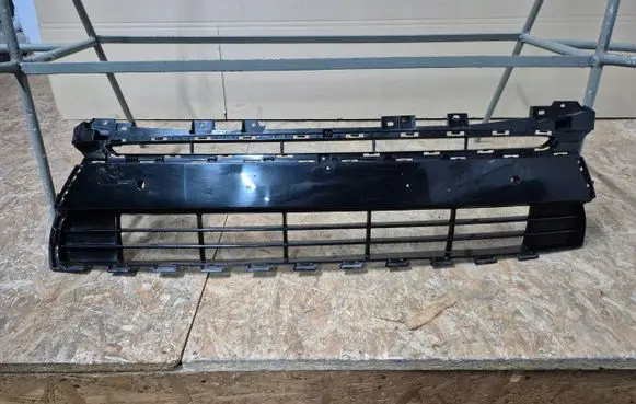 KIA Sportage Front bumper lower grill 86561F1510SPORTAGE