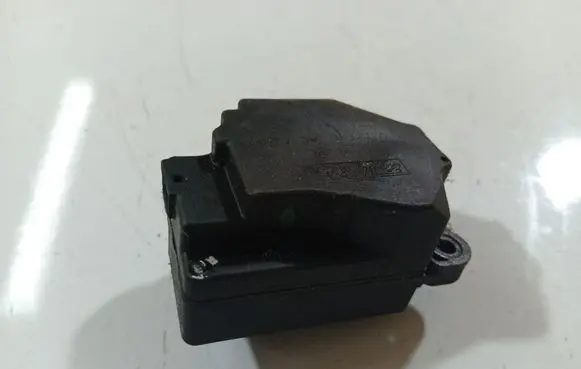 Volvo S40 Air flap motor/actuator 4N5h19e616ac