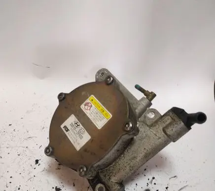 Hyundai Tucson TL Vacuum pump 28810F600