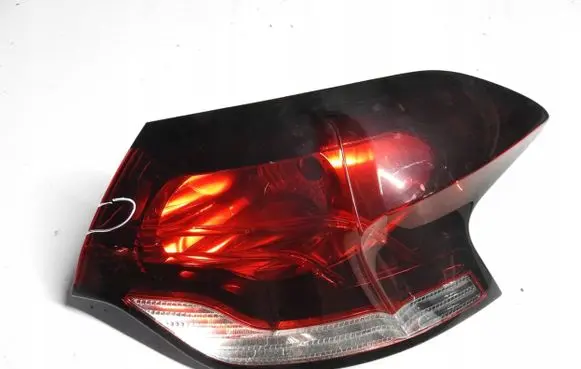Peugeot 508 Rear/tail lights 9686944310