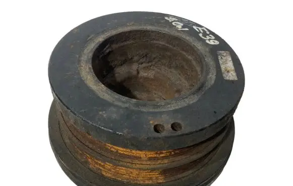 BMW 5 E39 Crankshaft pulley 2247890