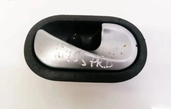 Renault Scenic II - Grand scenic II Rear door interior handle 8200028486