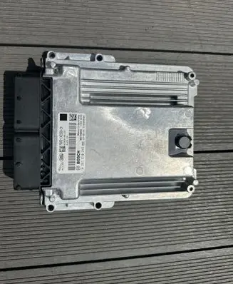 Land Rover Discovery 5 Engine control unit/module ECU M8A214C568CA 14660248 0261S102V6