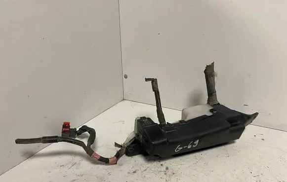 Toyota Corolla E120 E130 Fuse module 4877 4877YA4