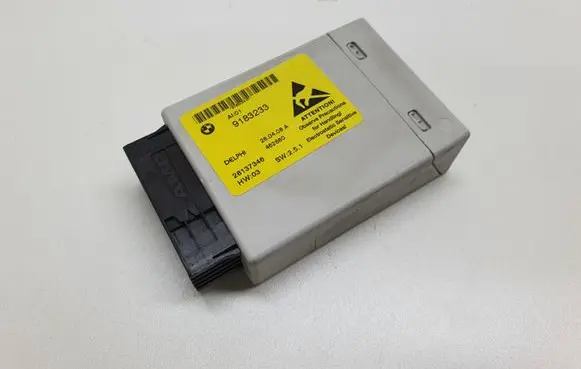 BMW 5 E60 E61 Center console control module 9183233 28137346
