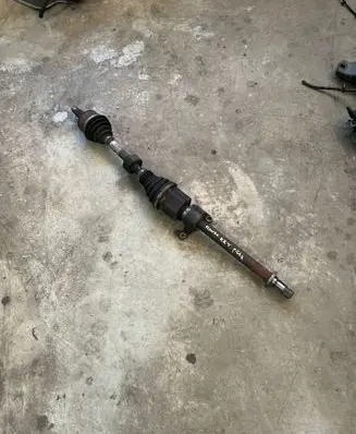 Honda HR-V Front driveshaft 44305T8ME920