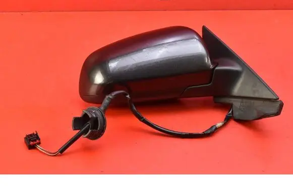 Audi A3 S3 A3 Sportback 8P Front door electric wing mirror 010754