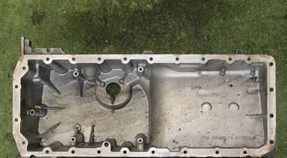 BMW 5 E60 E61 Oil sump 7801365