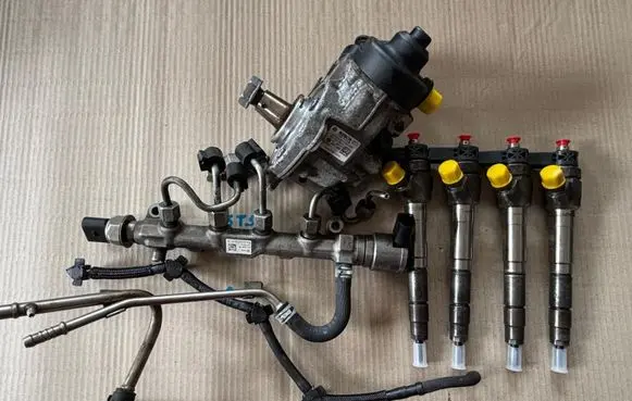 Skoda Octavia Mk3 (5E) Fuel injection system set 04L130277AC 0445110469 04L089G