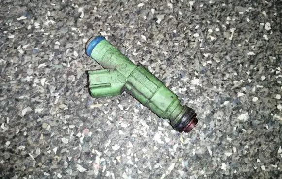 Fuel injectors set