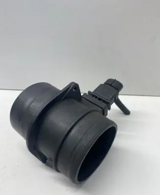 Audi A4 S4 B8 8K Mass air flow meter 0281002735