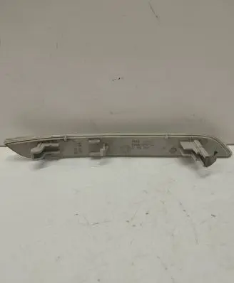 BMW X6 E71 Front reflector 7187087