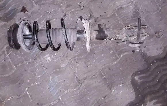Opel Agila B Front shock absorber with coil spring NOCODE