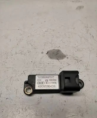Audi A6 S6 C5 4B Airbag deployment crash/impact sensor 4B0959643B