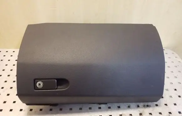 Mercedes-Benz E W212 Glove box A2126800391