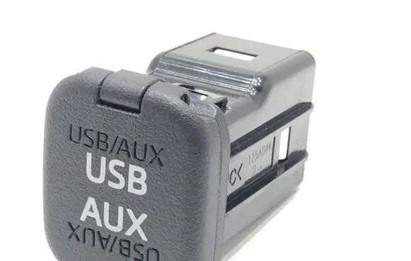 Mazda CX-5 USB socket connector KD45669U0