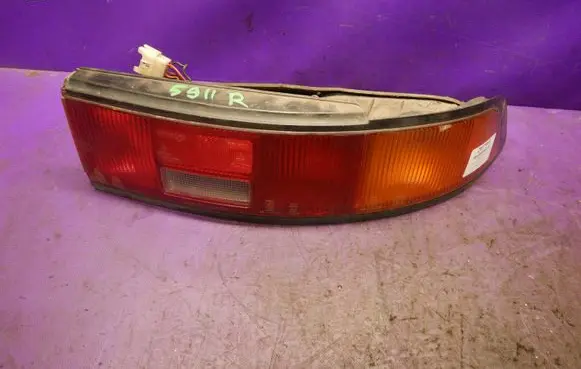 Mazda 323 Rear/tail lights 0431321R