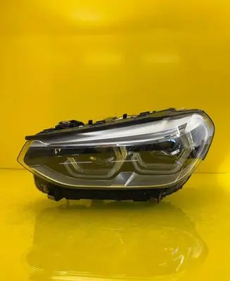 BMW X3 G01 Headlight/headlamp 8739653-02