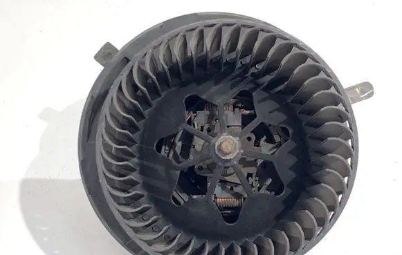 Volkswagen Golf V Heater fan/blower 1K1819015